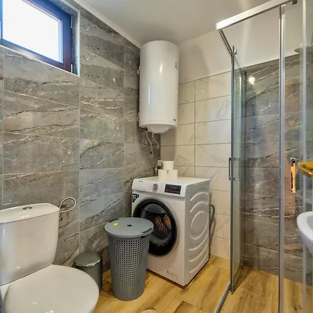 别墅 Deniri 兹拉蒂博尔