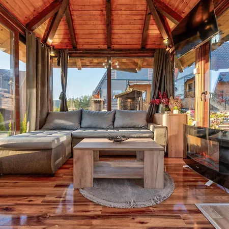 Deniri 别墅 兹拉蒂博尔