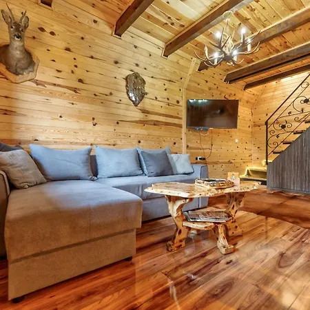 Deniri 兹拉蒂博尔