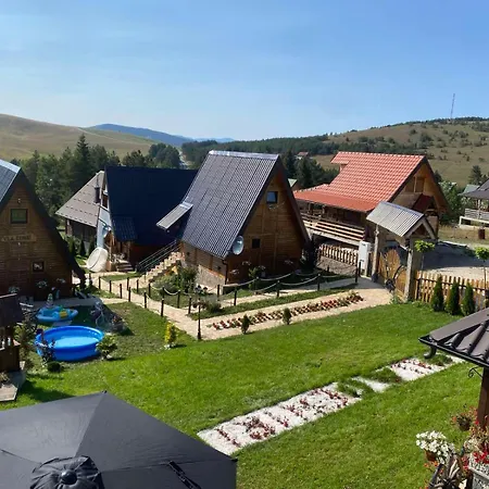 别墅 Deniri 兹拉蒂博尔